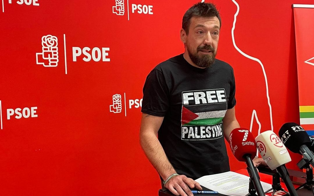 El PSOE alerta sobre la gestión caótica del PP en Linares denunciando el gasto 17 millones en dos meses