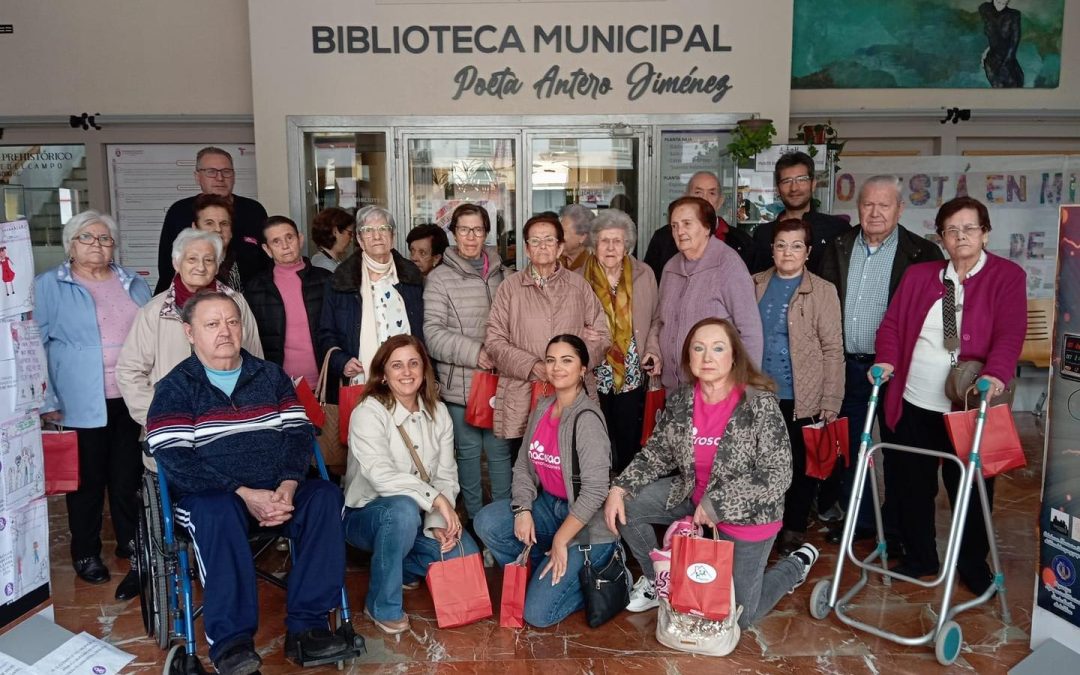 El Centro de Día Santa Marta conoce los encantos de Torredelcampo