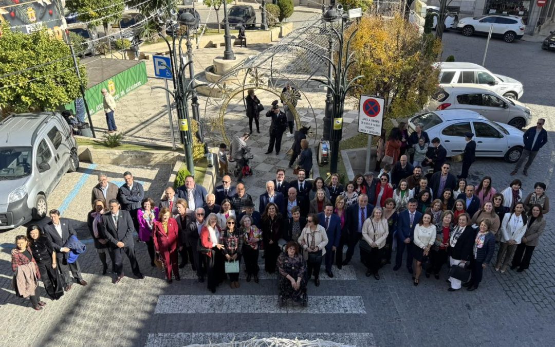 Alcaudete celebra el Día de la Constitución en un acto homenaje a la docencia