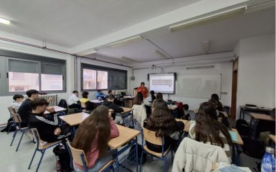 El IES San Felipe Neri se forma sobre los peligros del consumo de tabaco