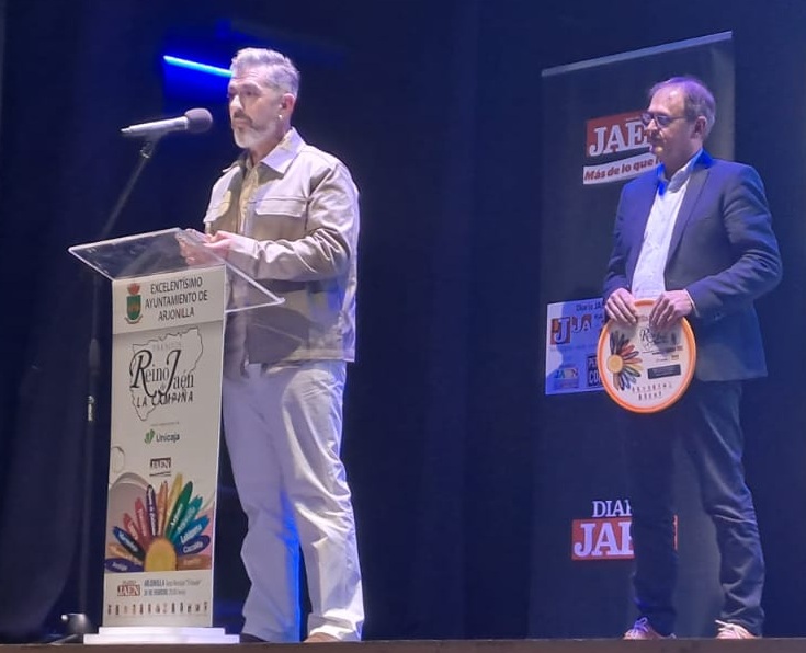 Ángel Suárez galardonado en los premios Reino de Jaén