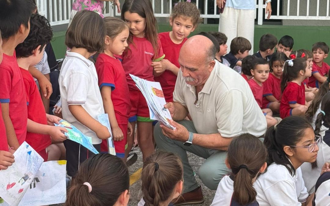 Tito Luis Vico Gallego se jubila tras una vida dedicada al Colegio Virgen de la Cabeza de Andújar