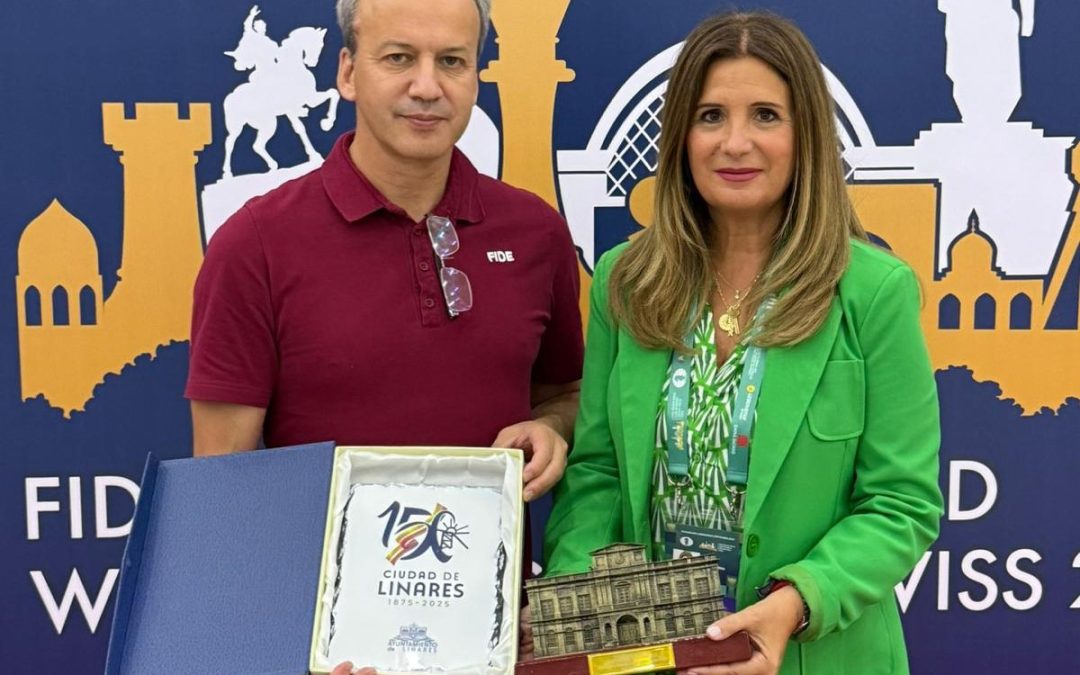 LINARES | Linares acogerá el Mundial Femenino de Ajedrez tras la reunión de su alcaldesa con la FIDE