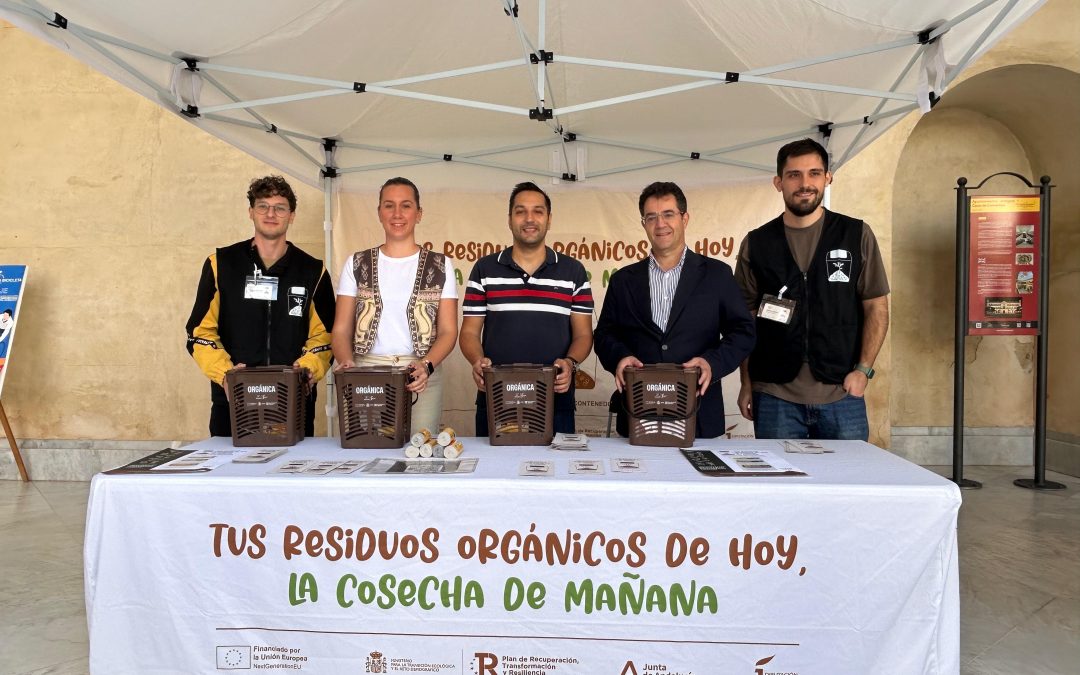 ANDÚJAR | Andújar incorpora el contenedor marrón para mejorar la gestión de los residuos orgánicos