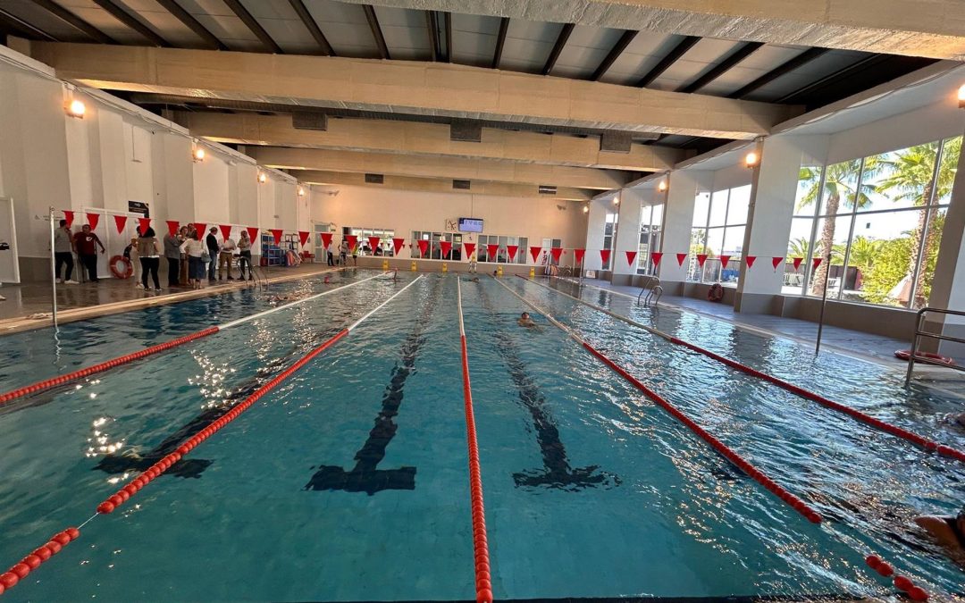 ANDÚJAR | Andújar reinaugura piscina cubierta tras renovación con inversión de 790.000 euros