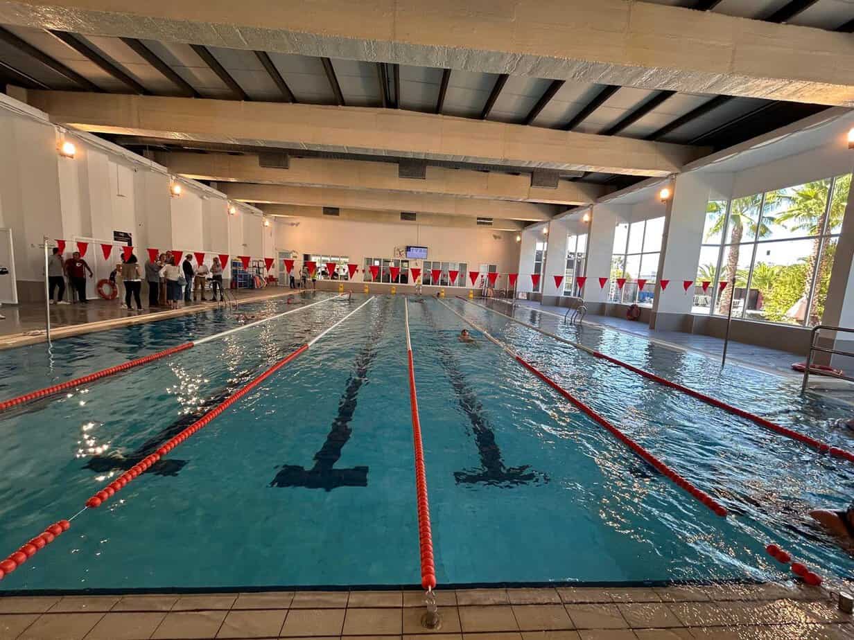 Jaén.- Andújar reabre la piscina cubierta tras su renovación integral con una inversión de casi 790.000 euros El Psoe jamás superará los más de 5 millones de euros comprometidos por la Junta en el Hospital de Andújar