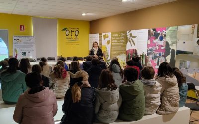 MARTOS | El colegio San Antonio de Padua vive una jornada educativa en la Escuela Municipal del AOVE