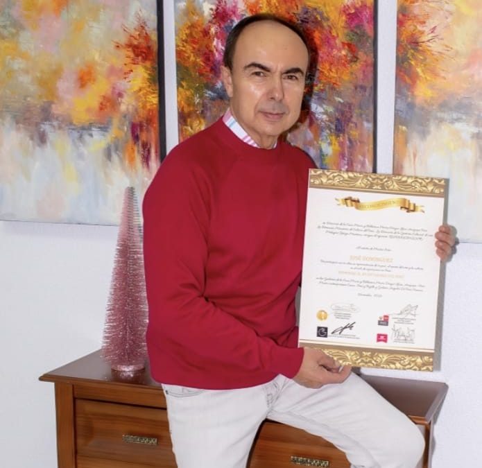 MARTOS | El pintor marteño José Dominguez recibe un reconocimiento internacional por su aporte a la cultura