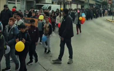MARTOS | Más de 600 escolares marchan en Martos para reivindicar los Derechos de la Infancia