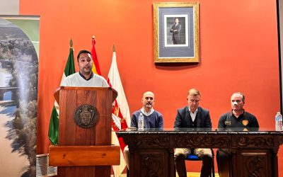 ANDÚJAR | Un encuentro público aborda la hidrología en Andújar con especialistas en emergencias