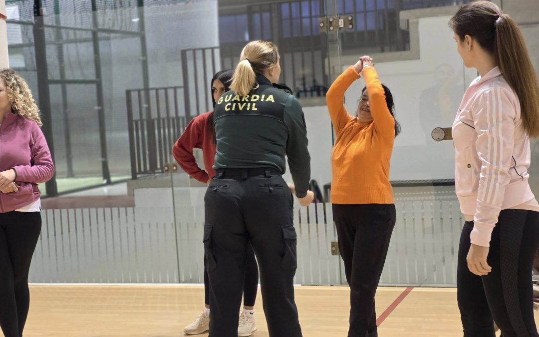 ARJONA | El taller de autodefensa para mujeres concluye con alta participación y enfoque práctico en Arjona