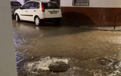 MARMOLEJO | La intensa tormenta provoca múltiples incidencias en Marmolejo por lluvias torrenciales