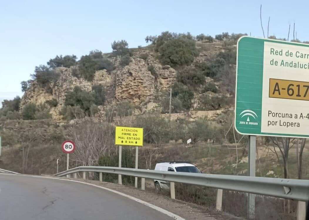 IU Lopera critica un error administrativo con una trabajadora eventual del Ayuntamiento