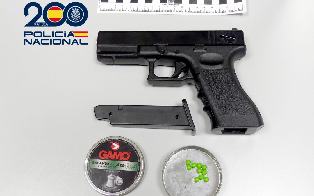 ANDÚJAR | La Policía Nacional detiene en Andújar a un varón por disparar a viandantes desde un vehículo